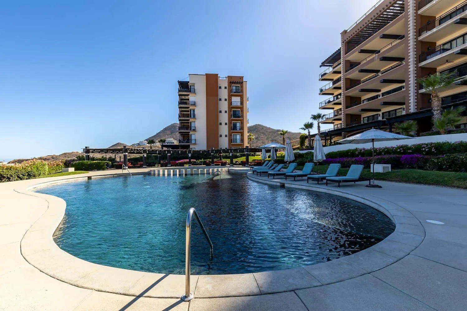 Spacious Copala Condo Ocean View & Resort Access 卡波圣卢卡斯 墨西哥